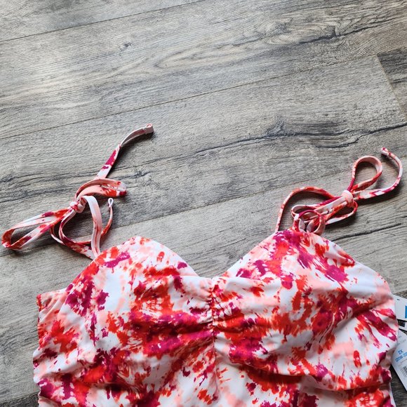 NWT Time and Tru Women’s and Plus One Piece Tie Shoulder Swimsuit Size 2x 22/24 - Picture 2 of 5